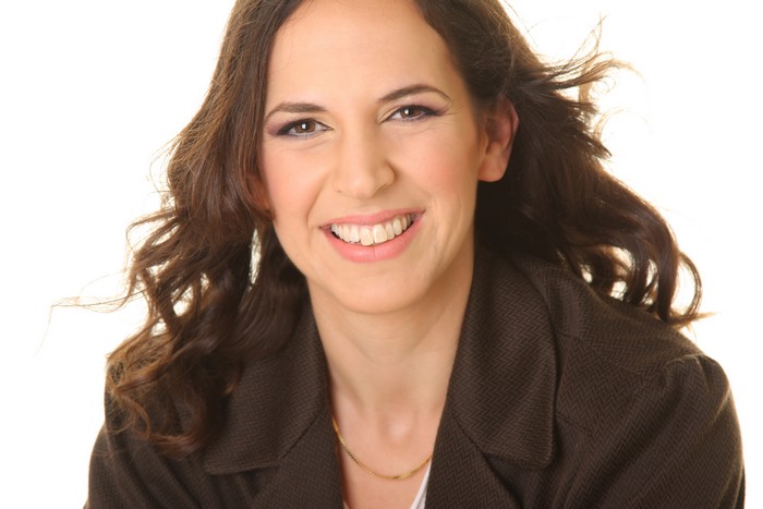 תהילה אזולאי – איפור וקוסמטיקה